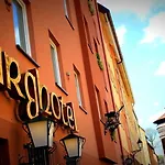 Burghotel Hotel 3*