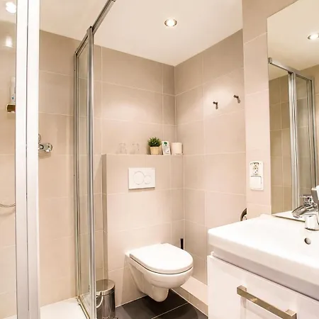 Burghotel Hotel 3*