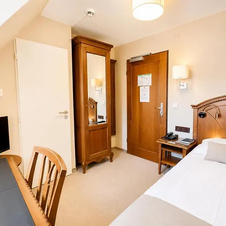 Burghotel 3* Нюрнберг