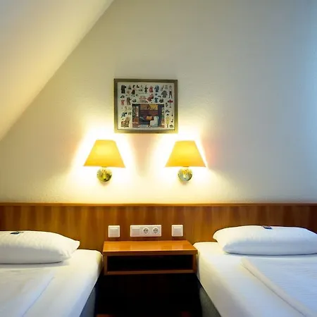 Burghotel Hotel 3*